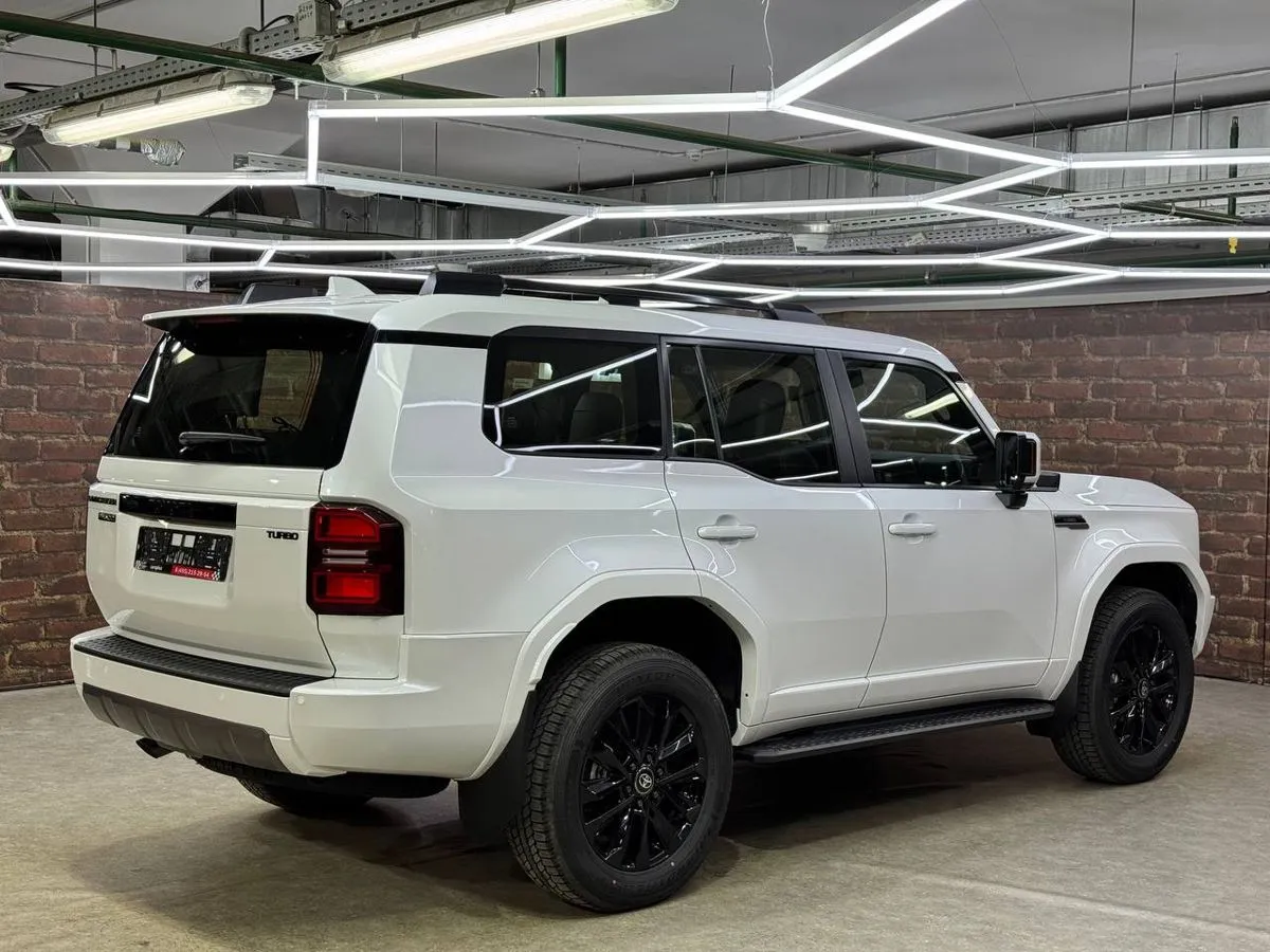 Toyota Land Cruiser Prado, фото 2