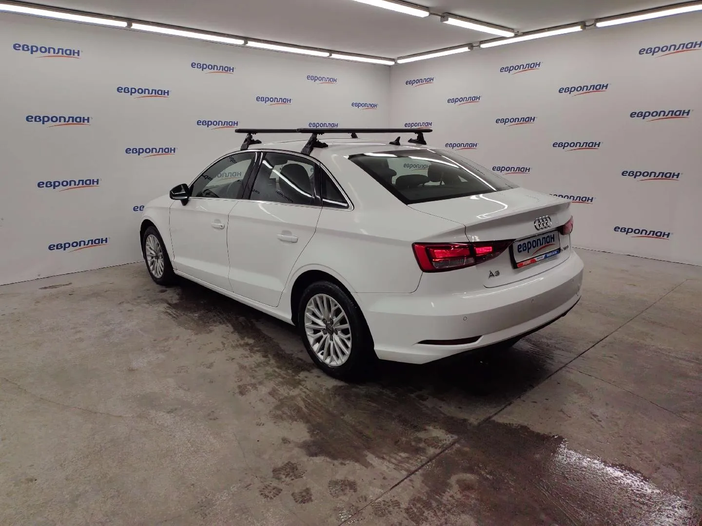 Audi A3 Sedan 1.4 TFSI S tronic, фото 4