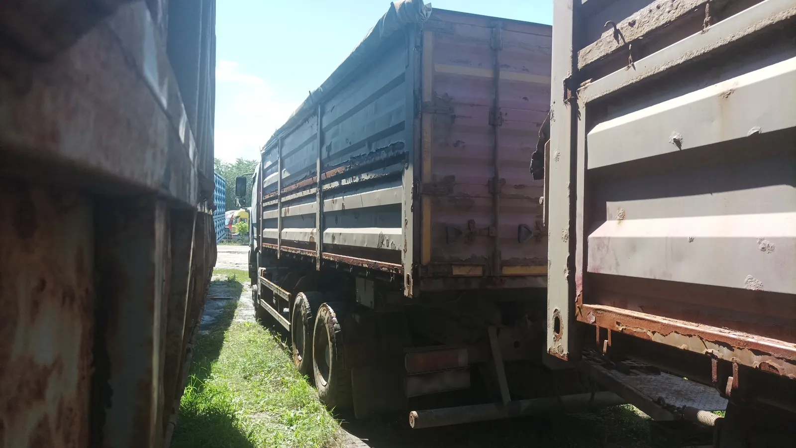 Автомастер 5589* на шасси FAW CA 3250 6x4 Зерновоз, фото 4