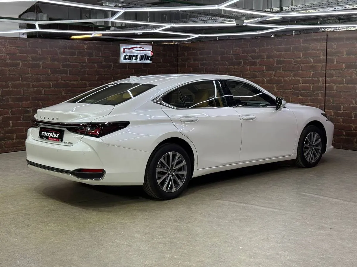 Lexus ES, фото 2