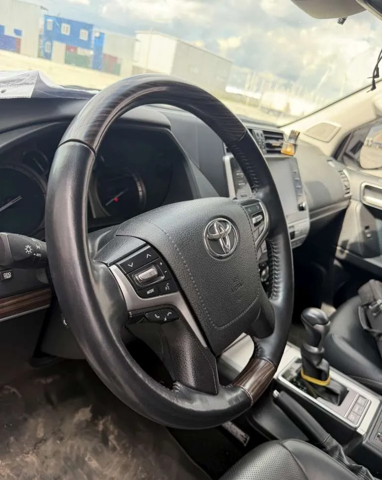 Toyota Land Cruiser Prado, фото 5
