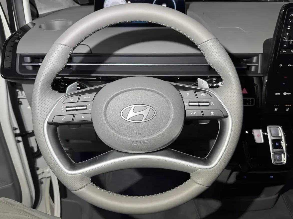 Hyundai Staria Prestige, фото 5