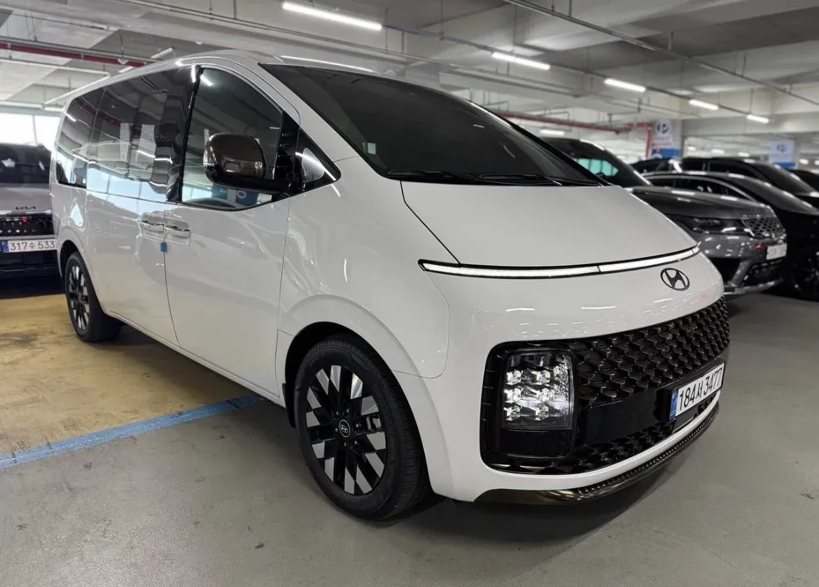 Hyundai Staria Prestige, фото 2