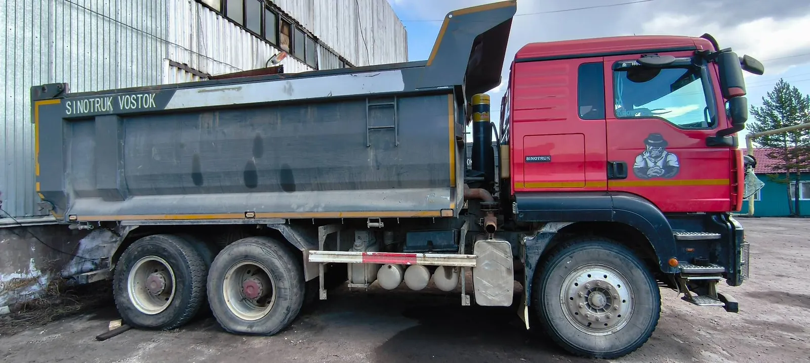 HOWO T5G 6x4 Самосвал, фото 3