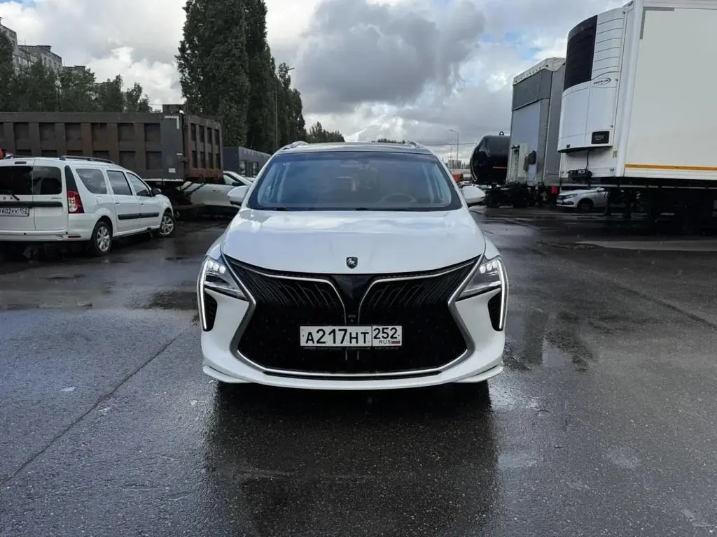 FORTHING M4 YACHT, фото 2