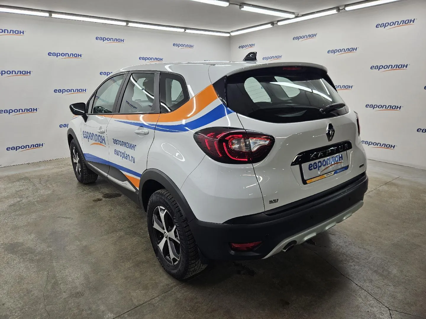 Renault Kaptur Стиль ТСи 150 Вариатор, фото 4