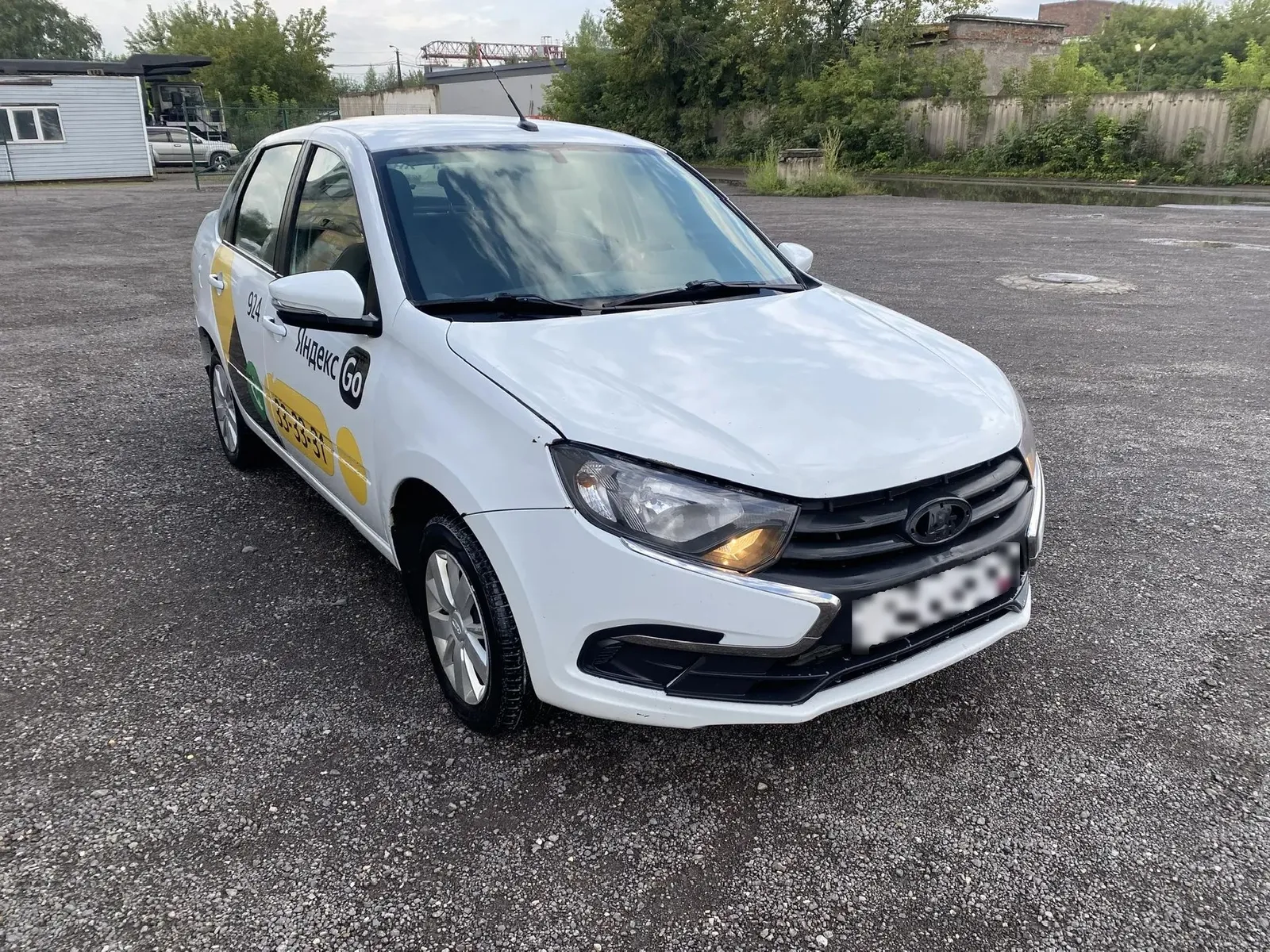LADA Granta лифтбек, фото 2