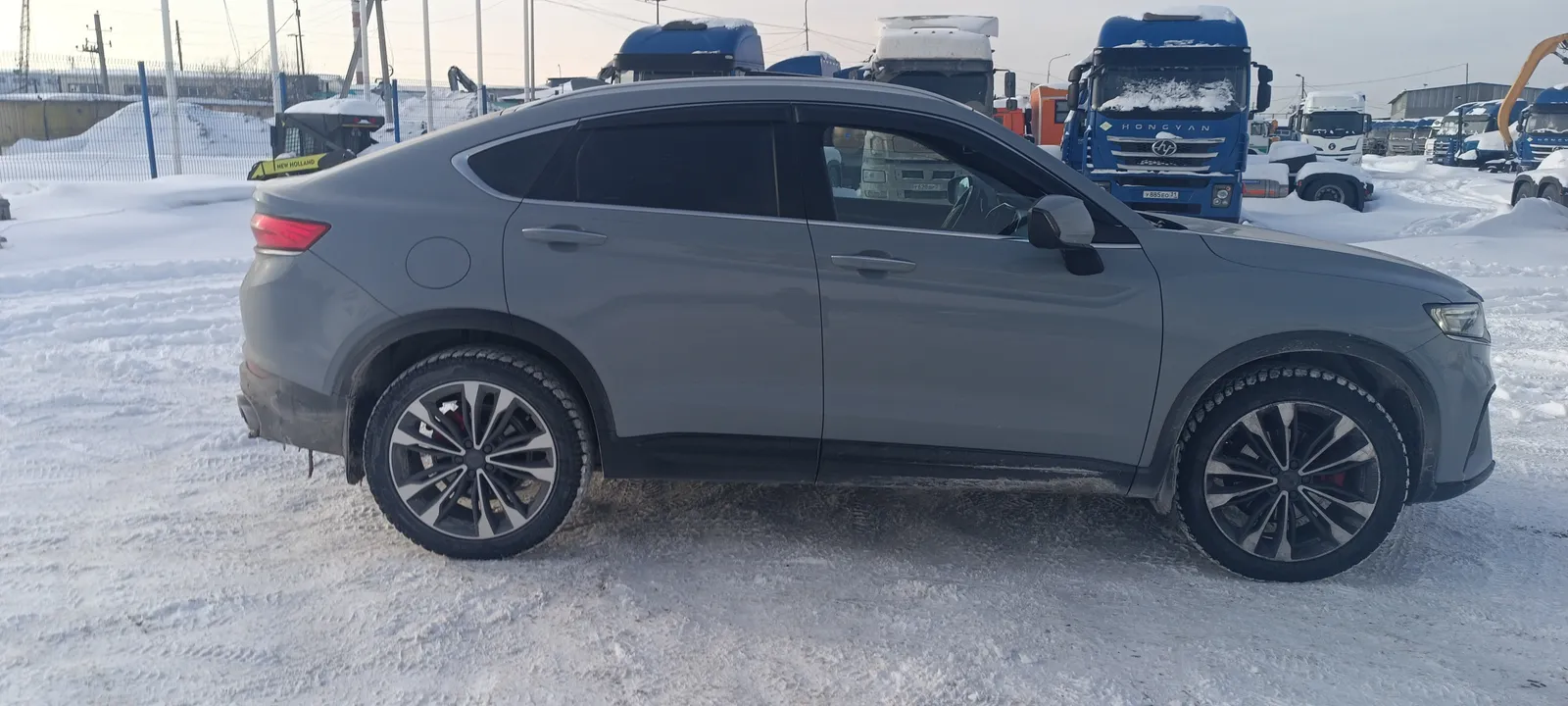 Geely Tugella, фото 2