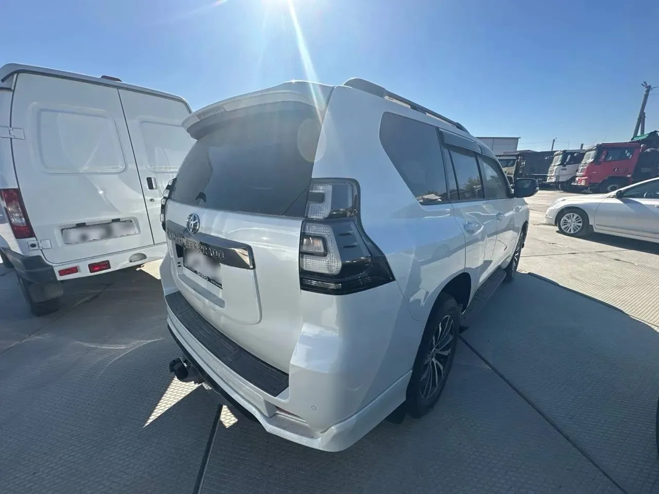 Toyota Land Cruiser Prado, фото 3