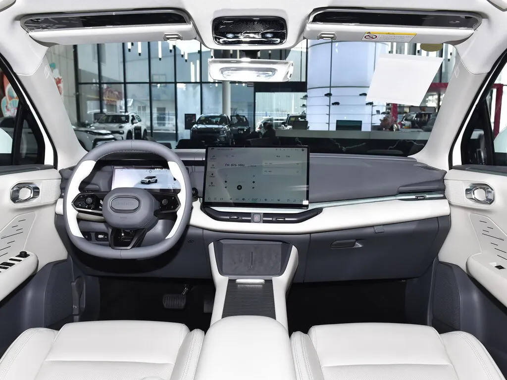 Lynk & Co 06 Ultra, фото 3