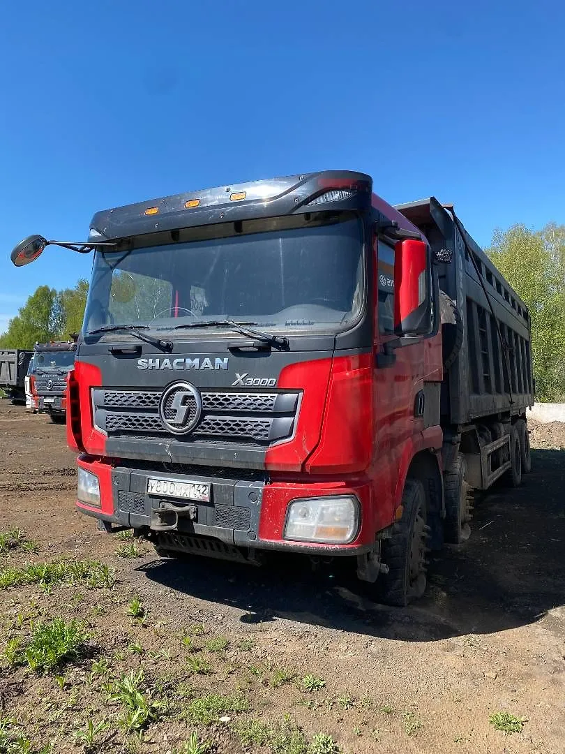 Shacman SX* 8x4 Самосвал, фото 3