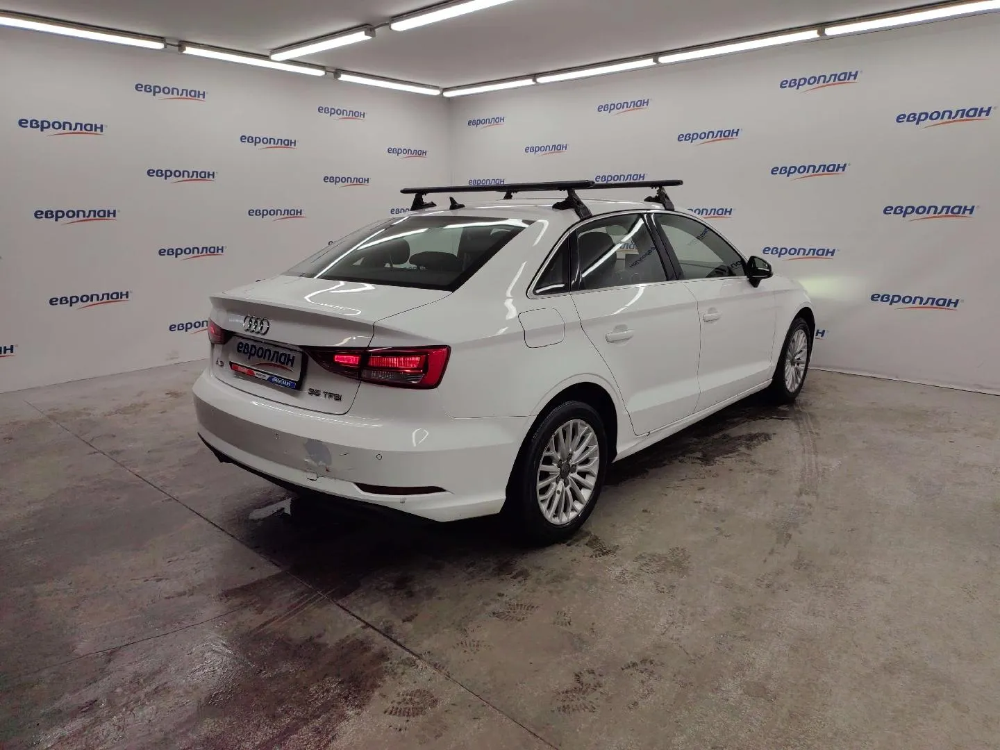 Audi A3 Sedan 1.4 TFSI S tronic, фото 3