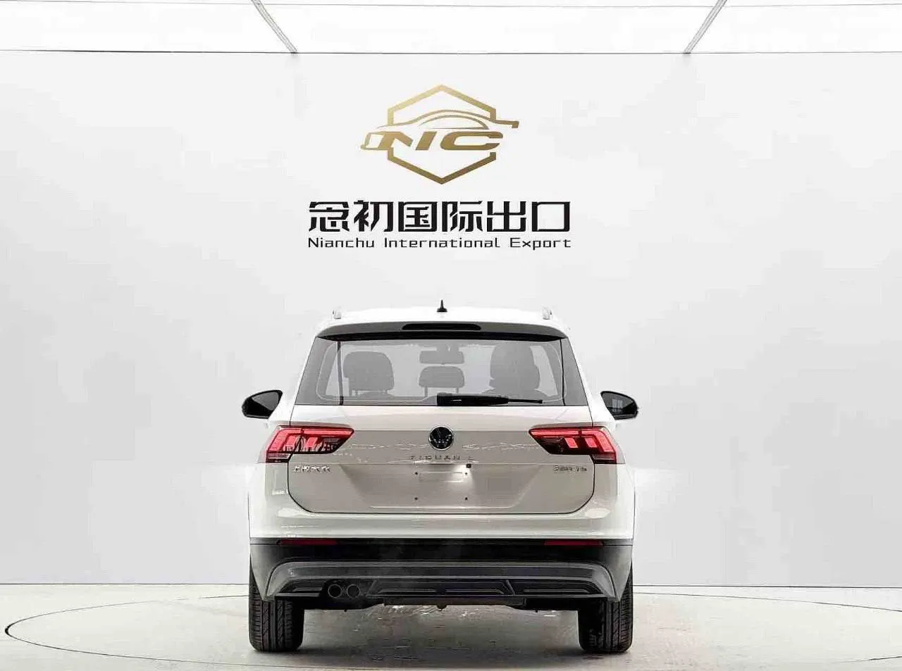 Volkswagen Tiguan L, фото 4