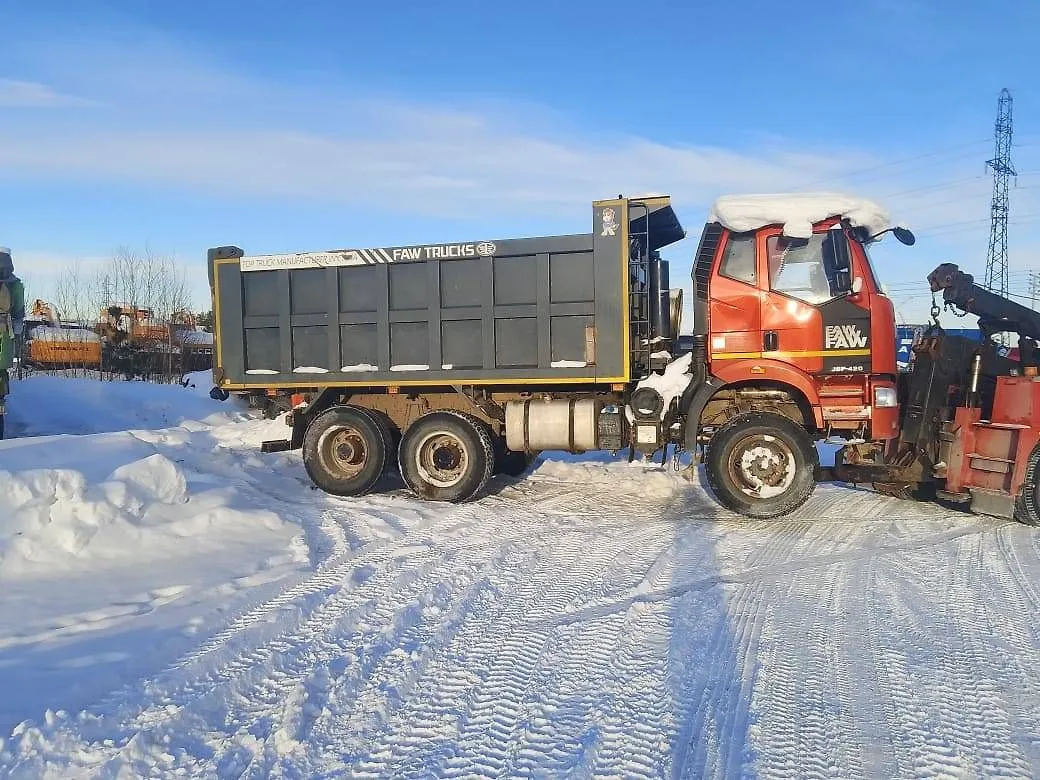 FAW J6 6x6 Самосвал, фото 3