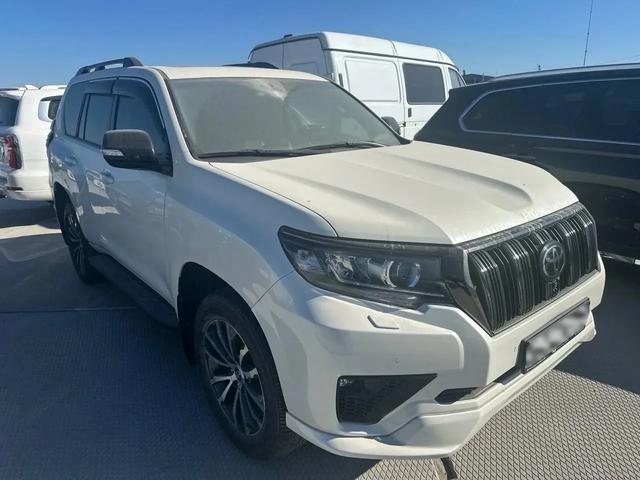 Toyota Land Cruiser Prado, фото 2