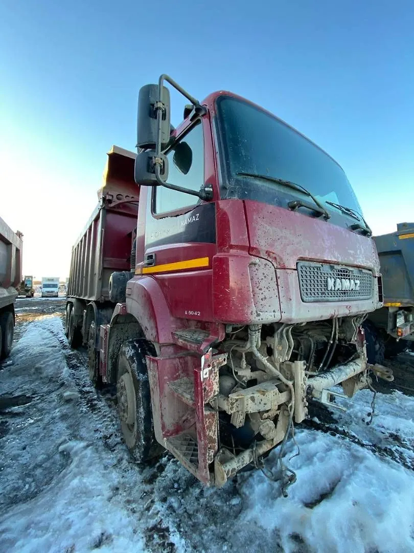 КАМАЗ 65801 8x4 Самосвал, фото 2
