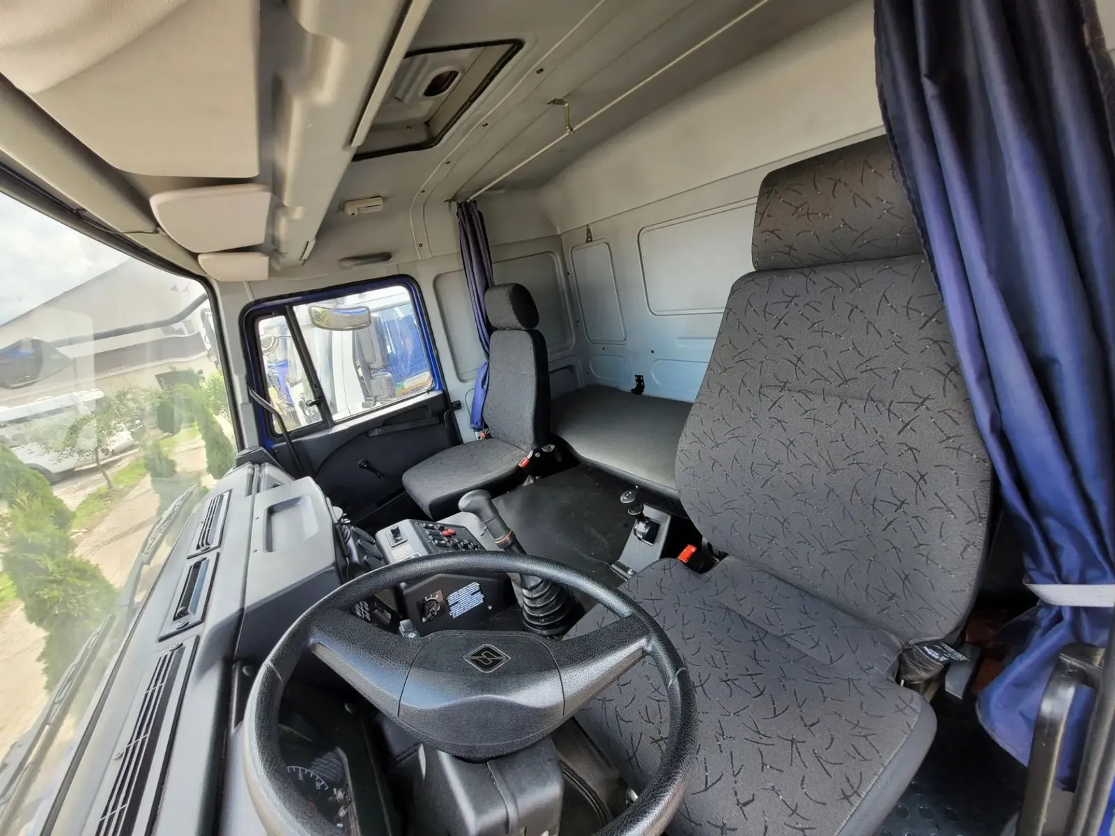 Ural 6370 6x6 Самосвал, фото 5