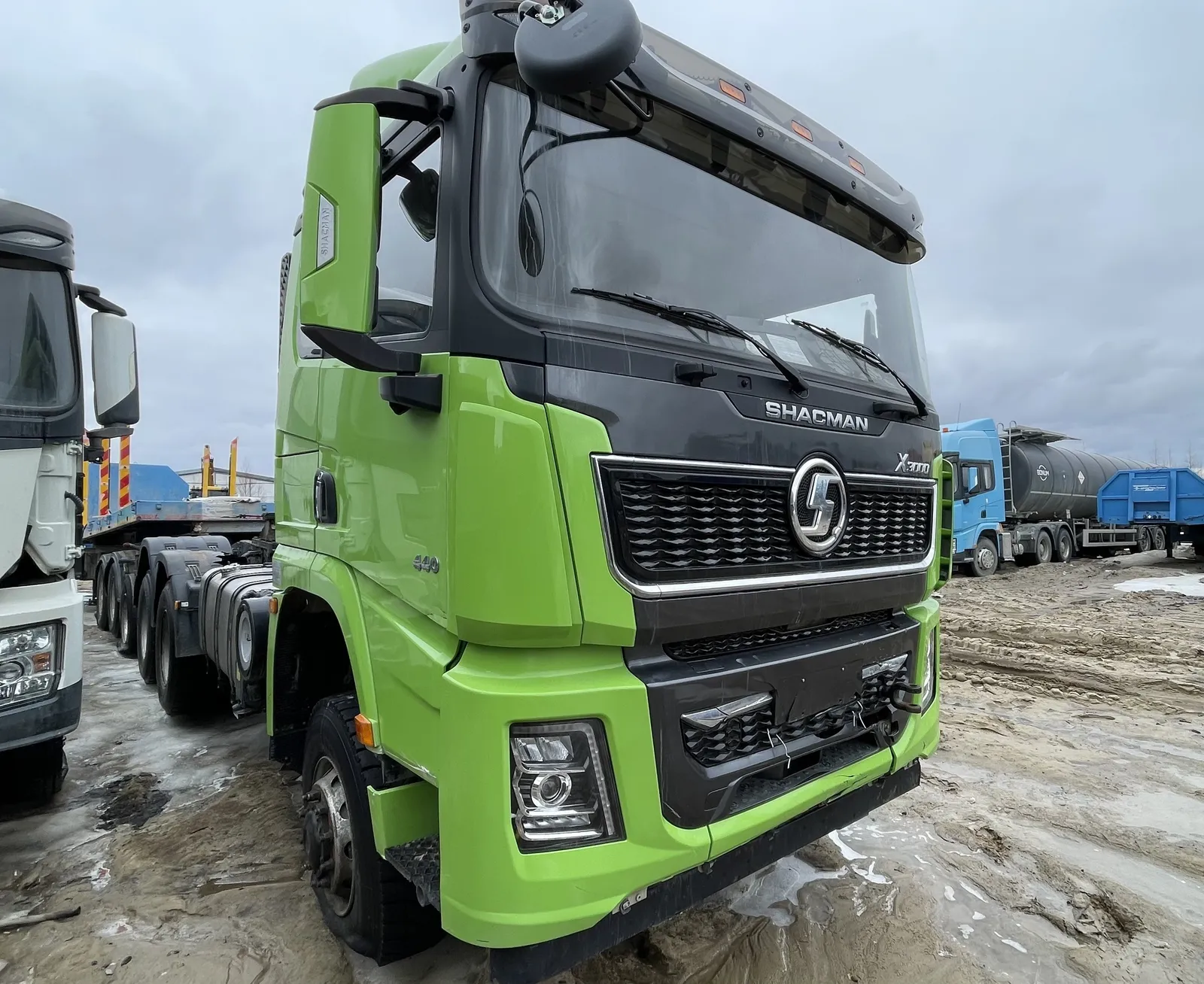 Shacman SX* 6x6 Седельный тягач, фото 2