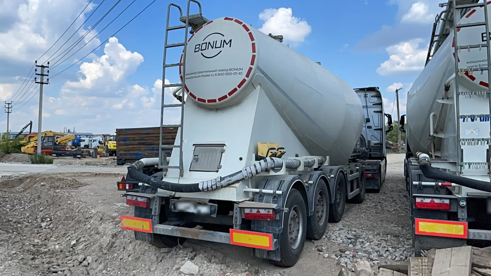 BONUM 914231 Полуприцеп цистерна для сыпучих грузов, фото 3
