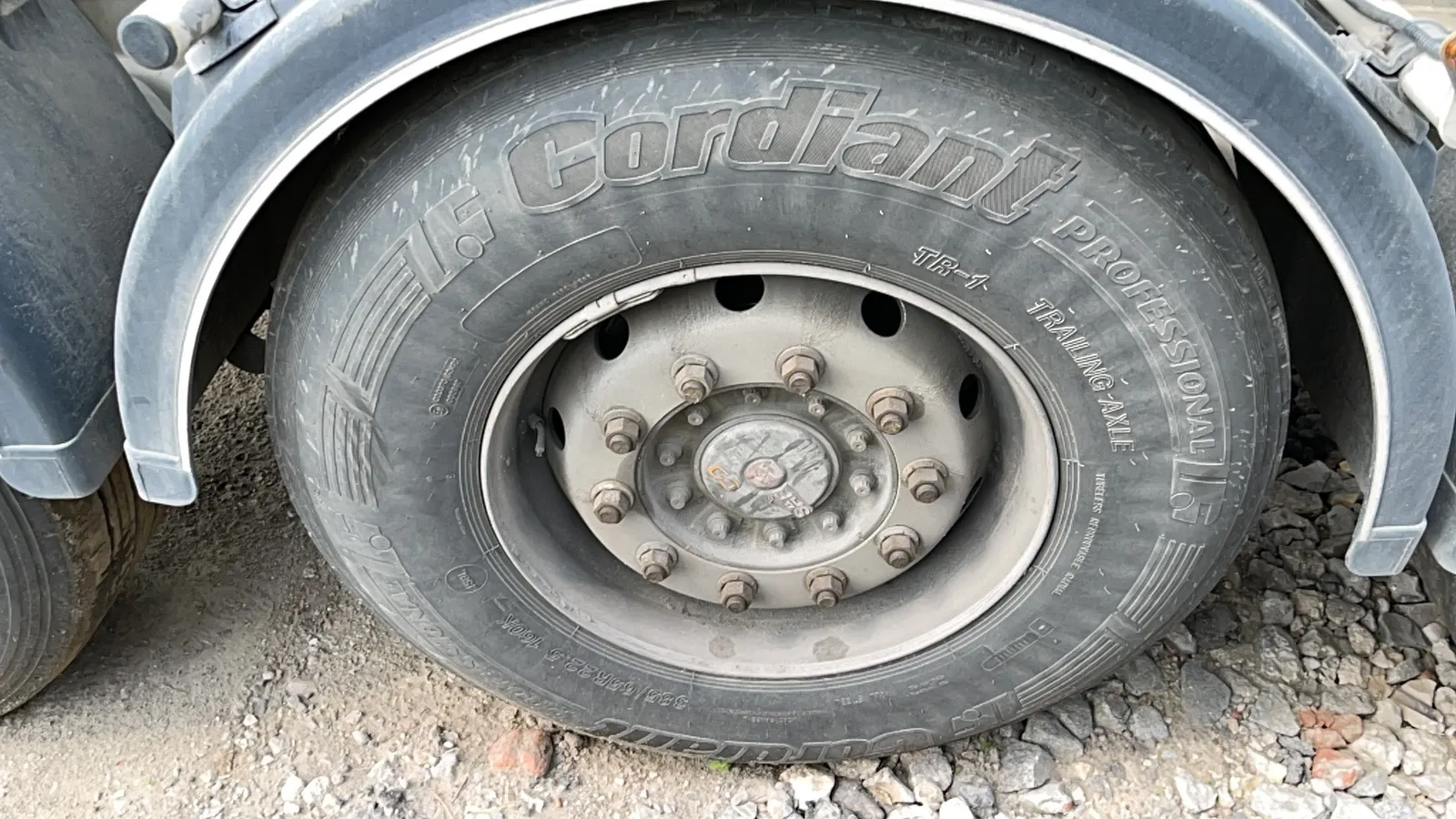 BONUM 914231 Полуприцеп цистерна для сыпучих грузов, фото 5