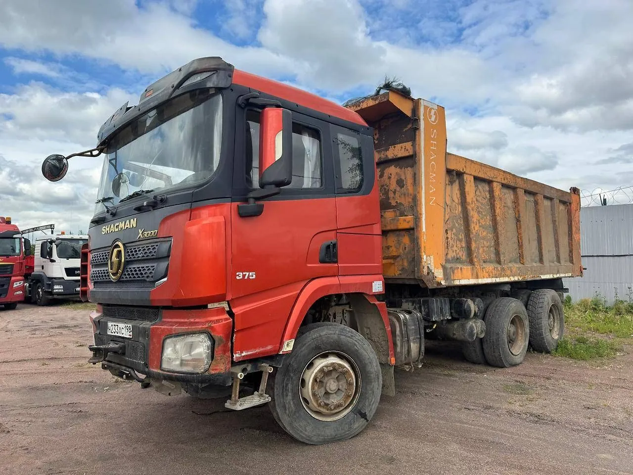 Shacman SX* 6x4 Самосвал, фото 3