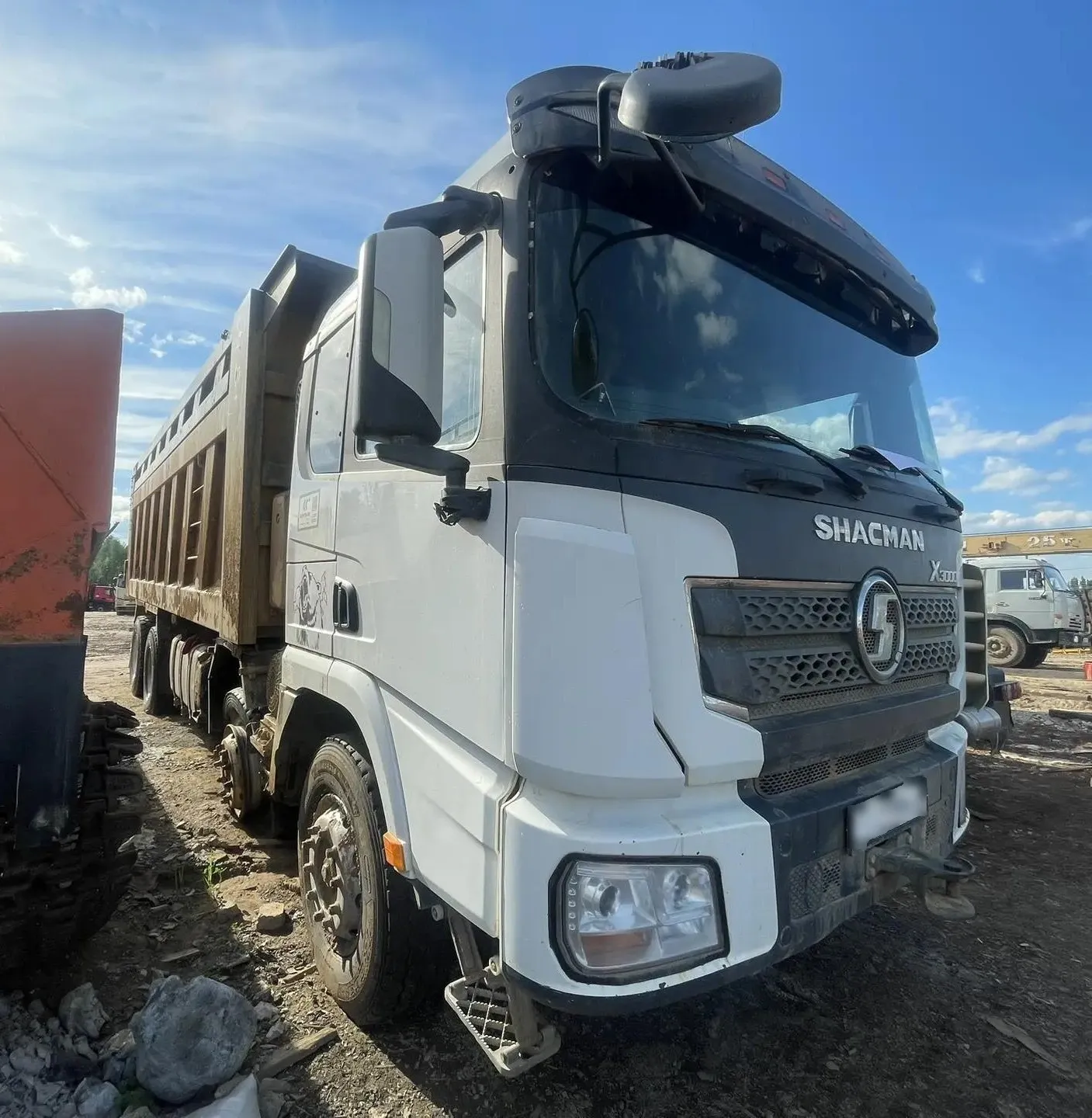 Shacman SX* 8x4 Самосвал, фото 2