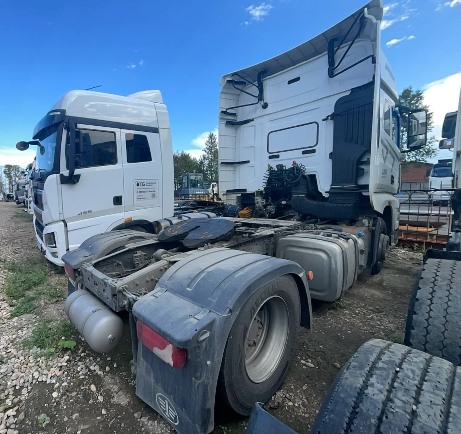 FAW J7 4x2 Седельный тягач, фото 3