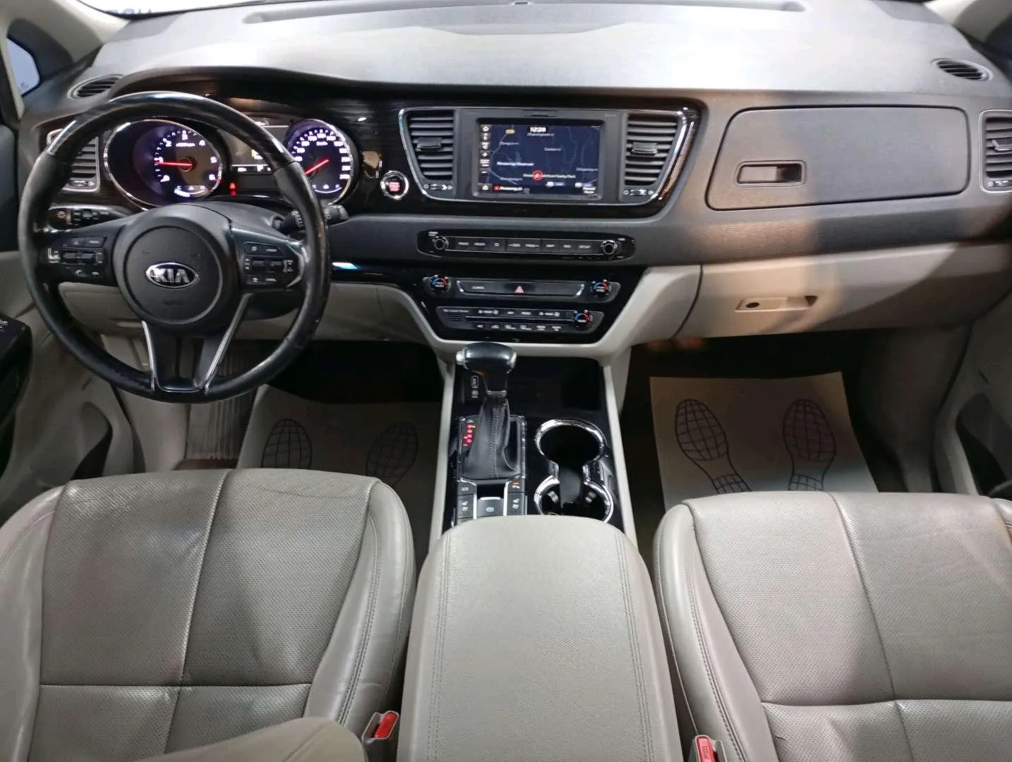 Kia Carnival Prestige 2.2 CRDI 8AT, фото 5