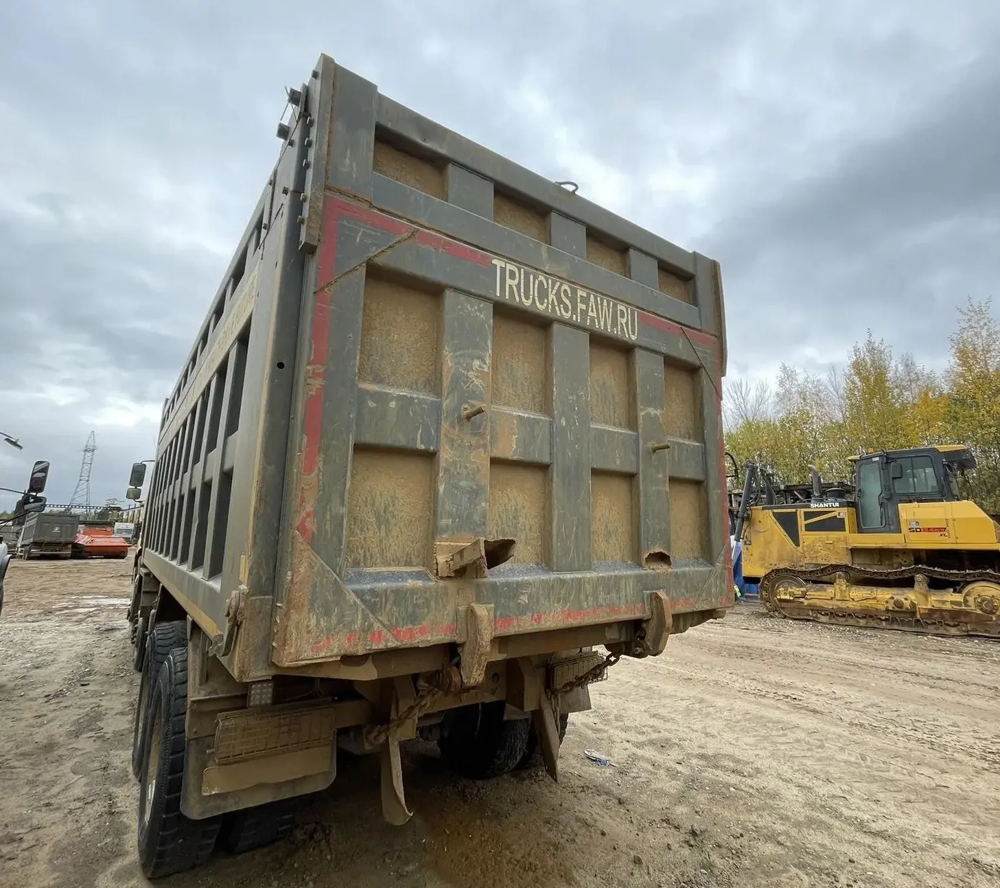 FAW J6 8x4 Самосвал, фото 4