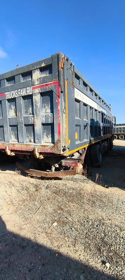 FAW CA 3310 8x4 Самосвал, фото 4