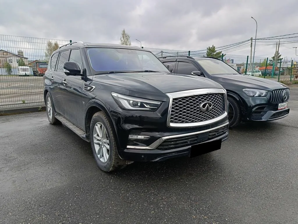 Infiniti QX80, фото 3