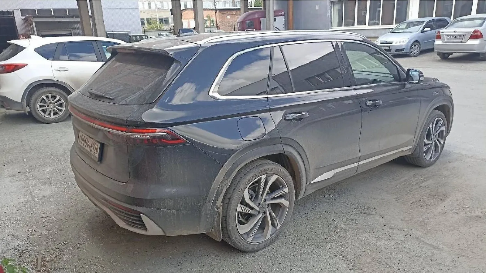 Geely Monjaro, фото 4