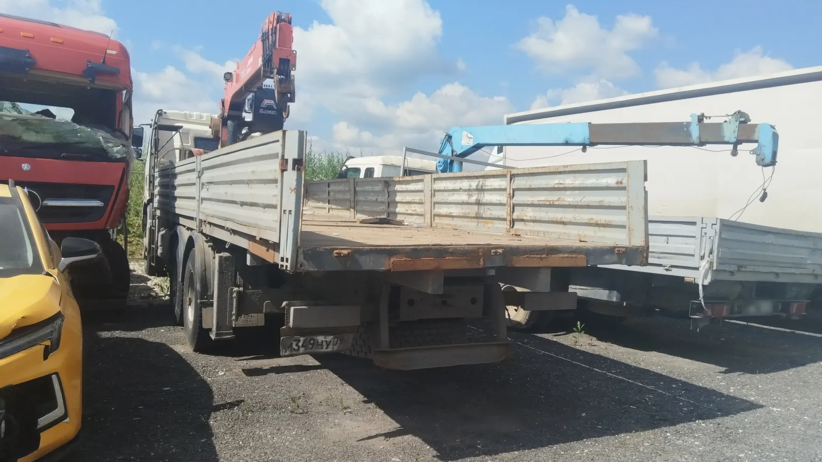 Айсин W0* на шасси FAW CA 3250 6X4 Бортовой с КМУ, фото 4