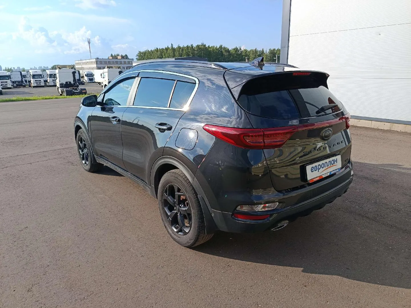 Kia Sportage Премиум Блэк Эдишн 2.4 АТ полный привод, фото 4