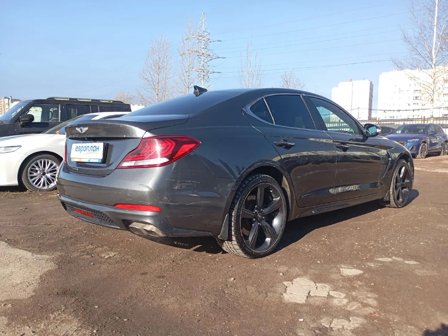 Genesis G70 Премьер 2.0Т 197 л.с. АТ полный привод, фото 3