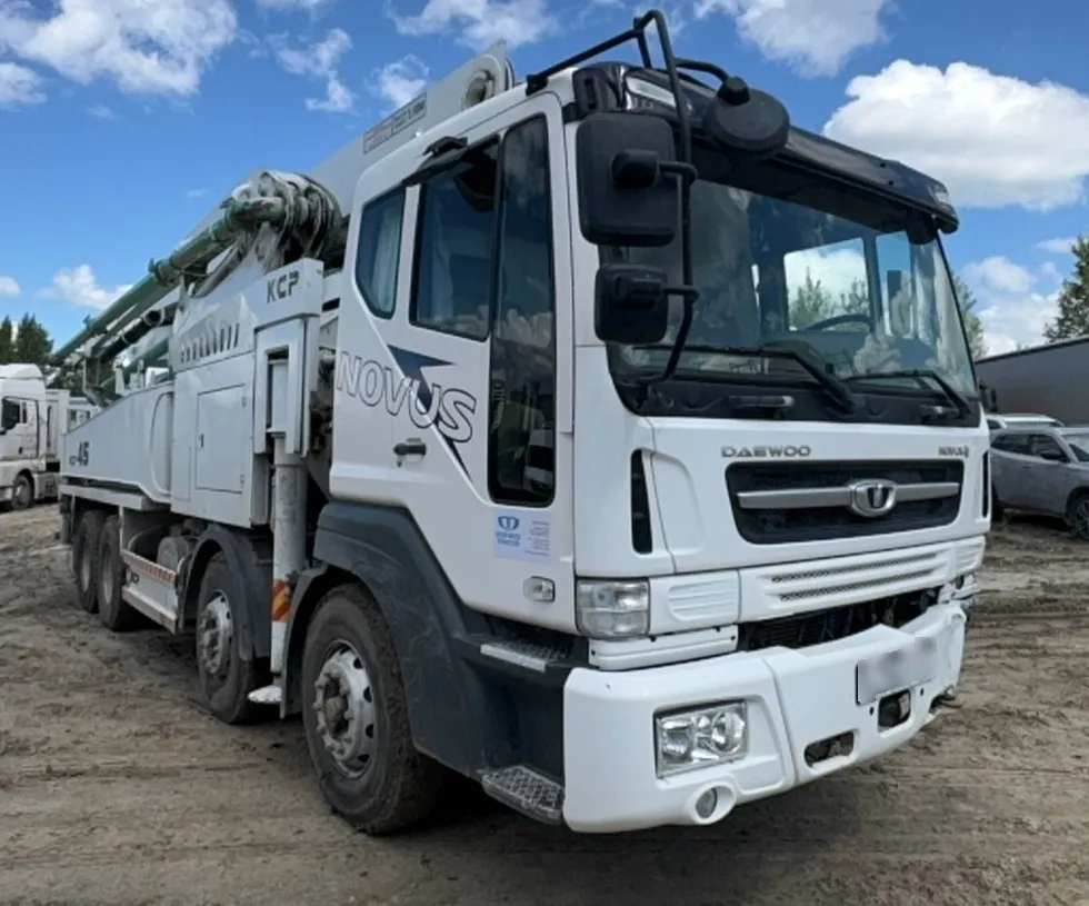 DAEWOO Novus 8x4 Автобетононасос, фото 2