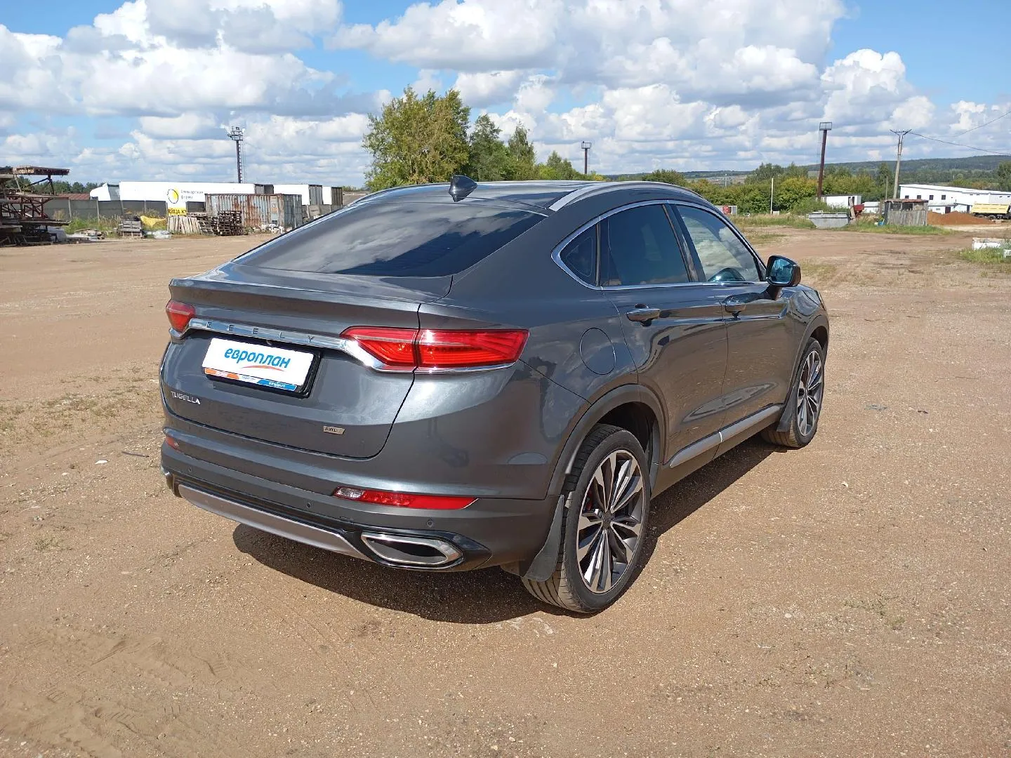 Geely Tugella, фото 3