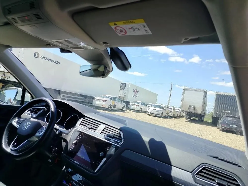 Volkswagen Tiguan Статус 2.0Т 180 л.с. АТ полный привод, фото 5