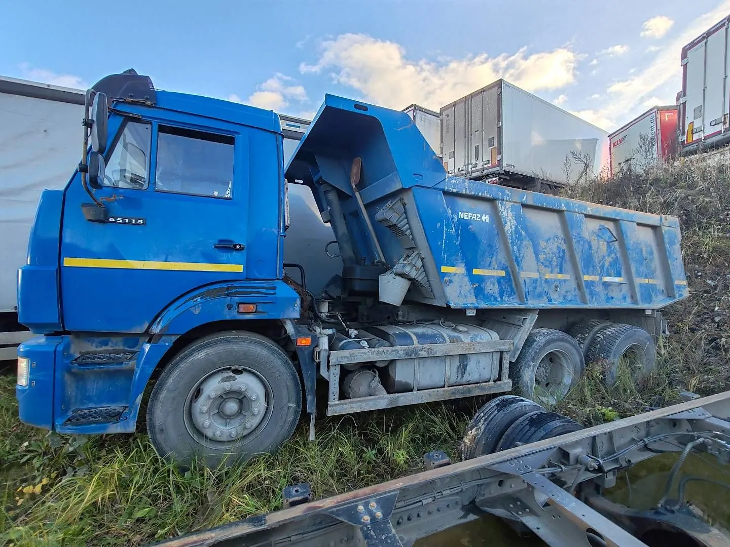 КАМАЗ 65115 6x4 Самосвал, фото 4