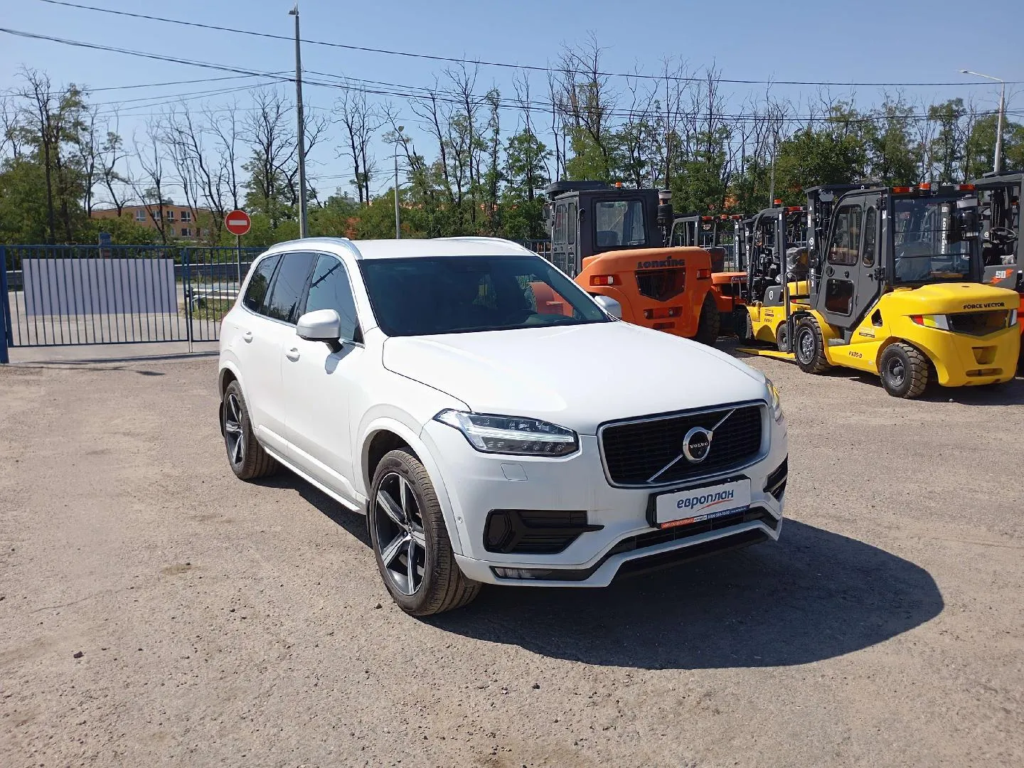 Volvo XC90 Т5 Р-Дизайн АТ полный привод, фото 2
