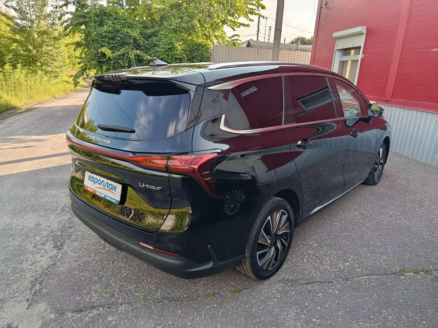 DONGFENG Forthing M4 YACHT, фото 3