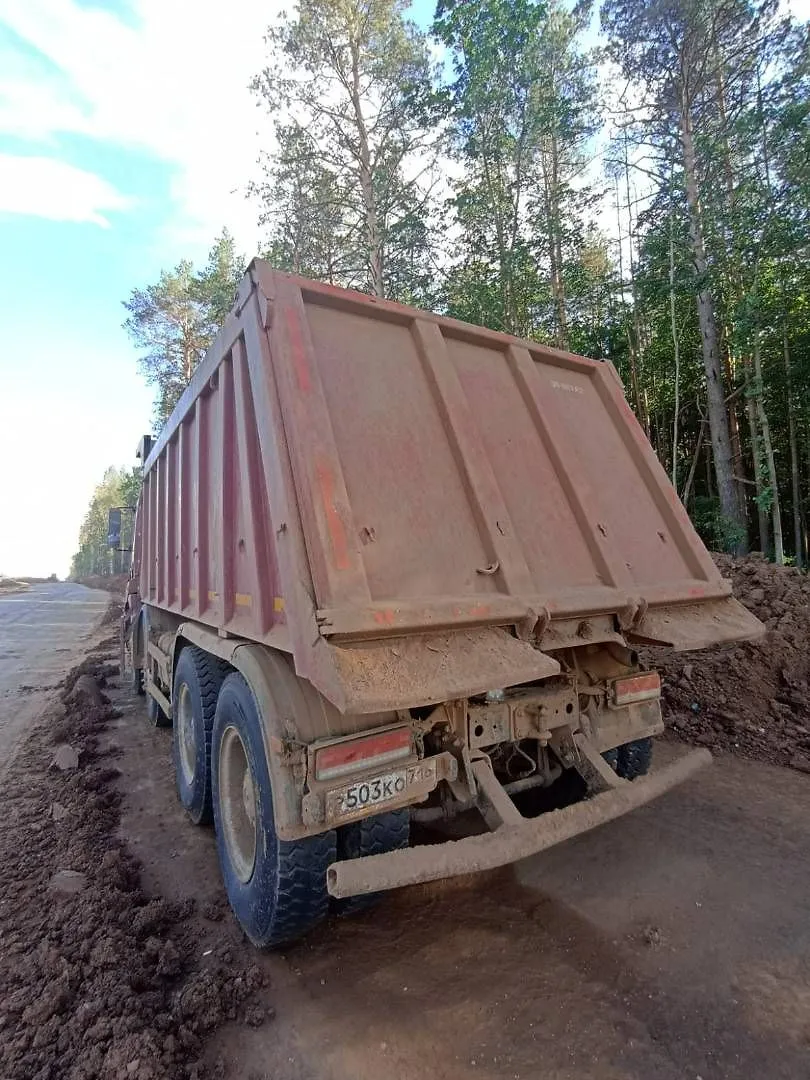 КАМАЗ 65801 8x4 Самосвал, фото 5