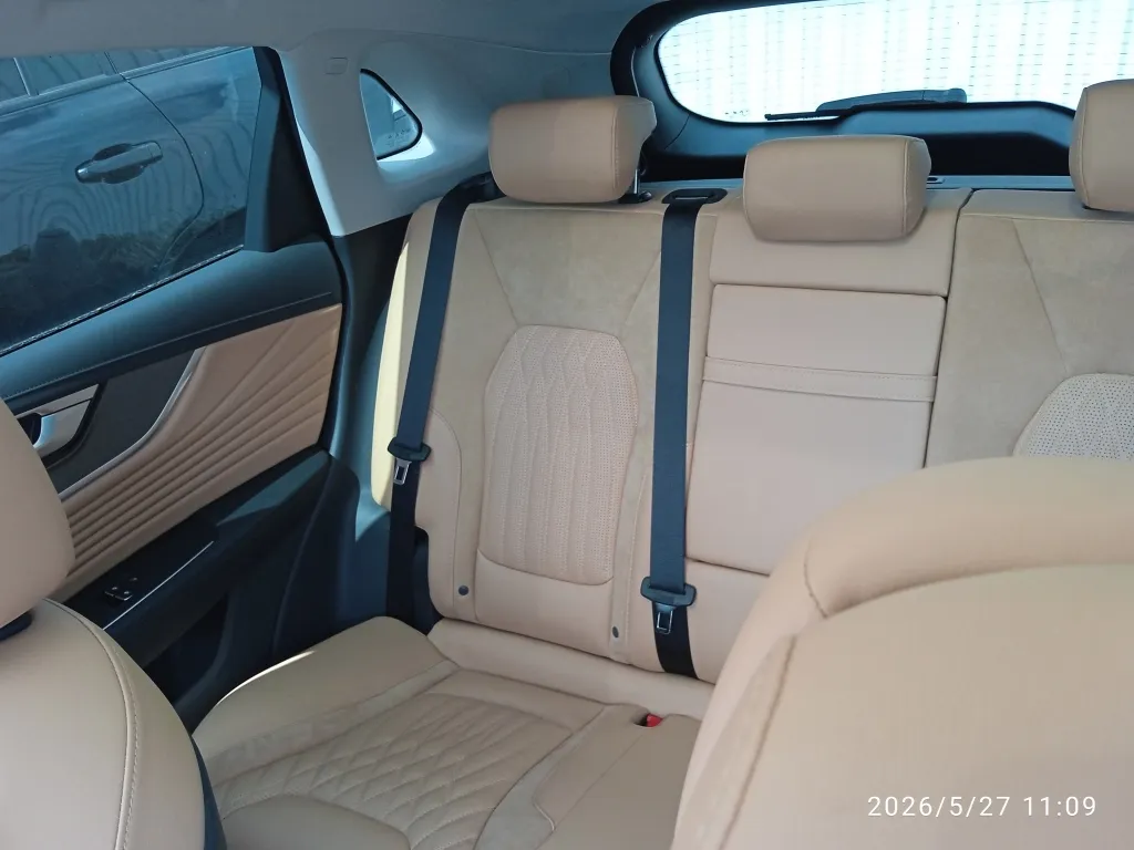 Hongqi HS5, фото 5