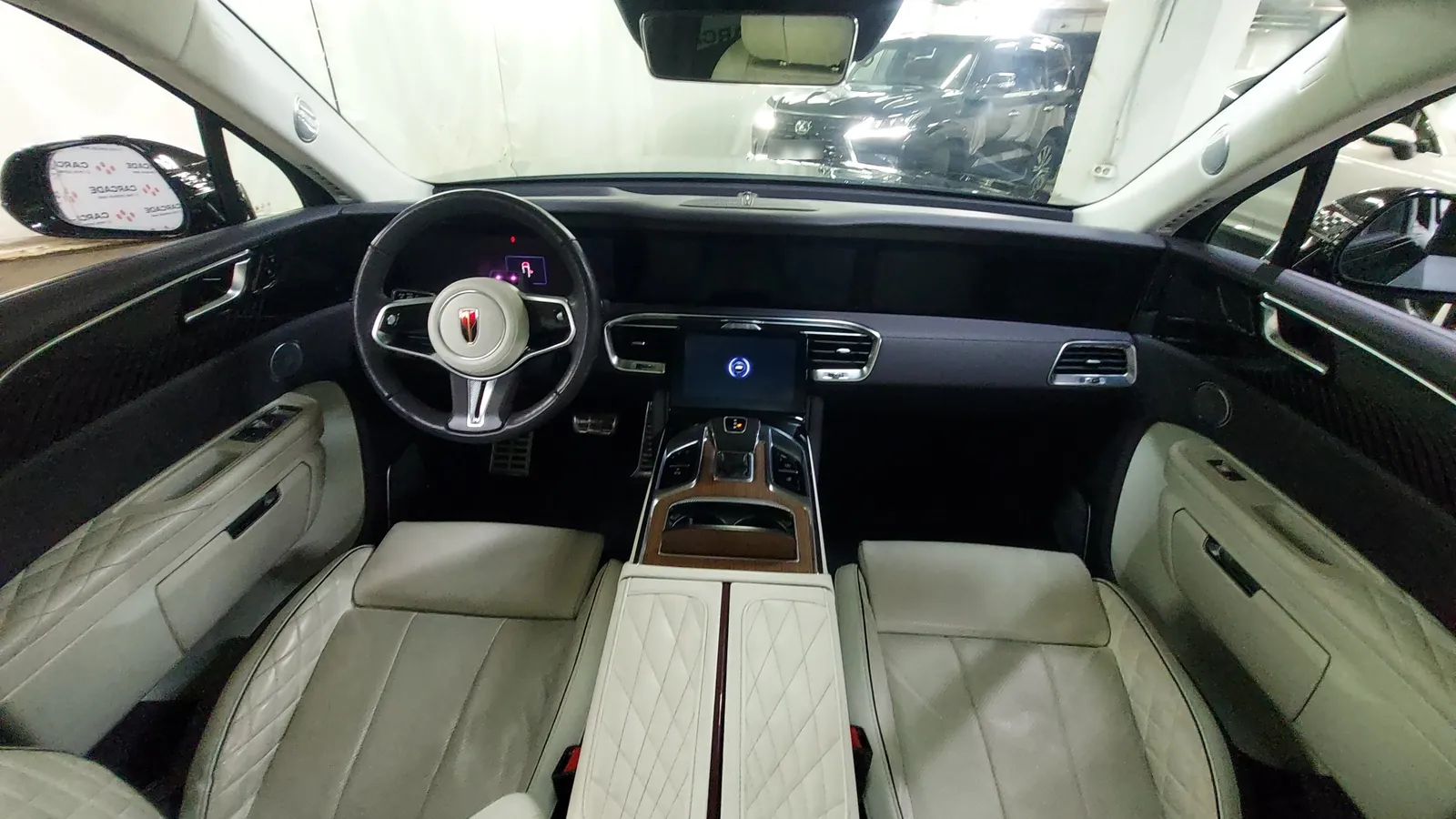Hongqi E-HS9, фото 5
