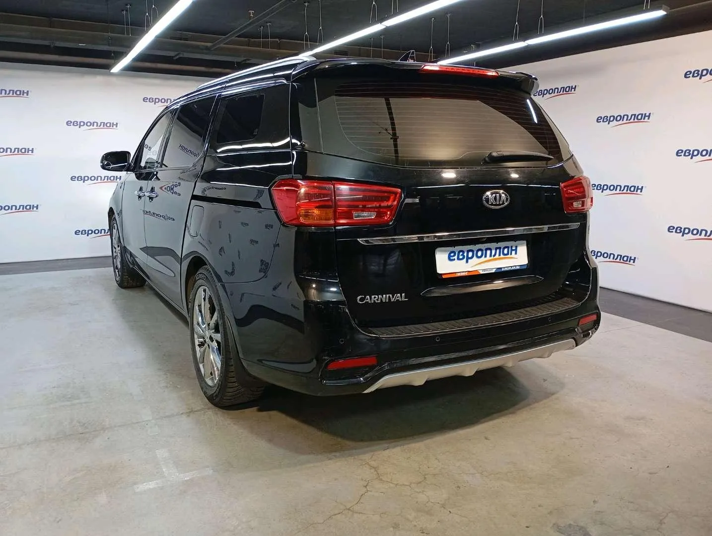 Kia Carnival Prestige 2.2 CRDI 8AT, фото 4
