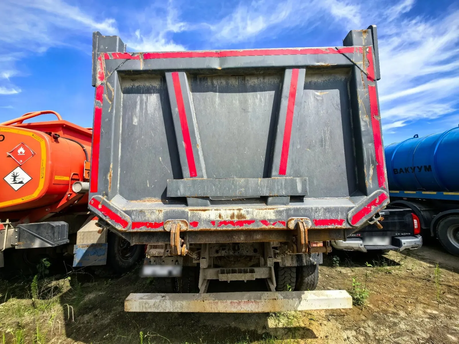 HOWO T5G 6x4 Самосвал, фото 4