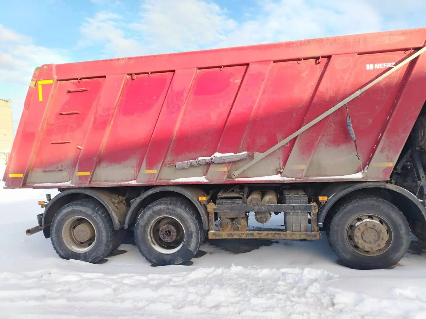 КАМАЗ 65201 8x4 Самосвал, фото 4