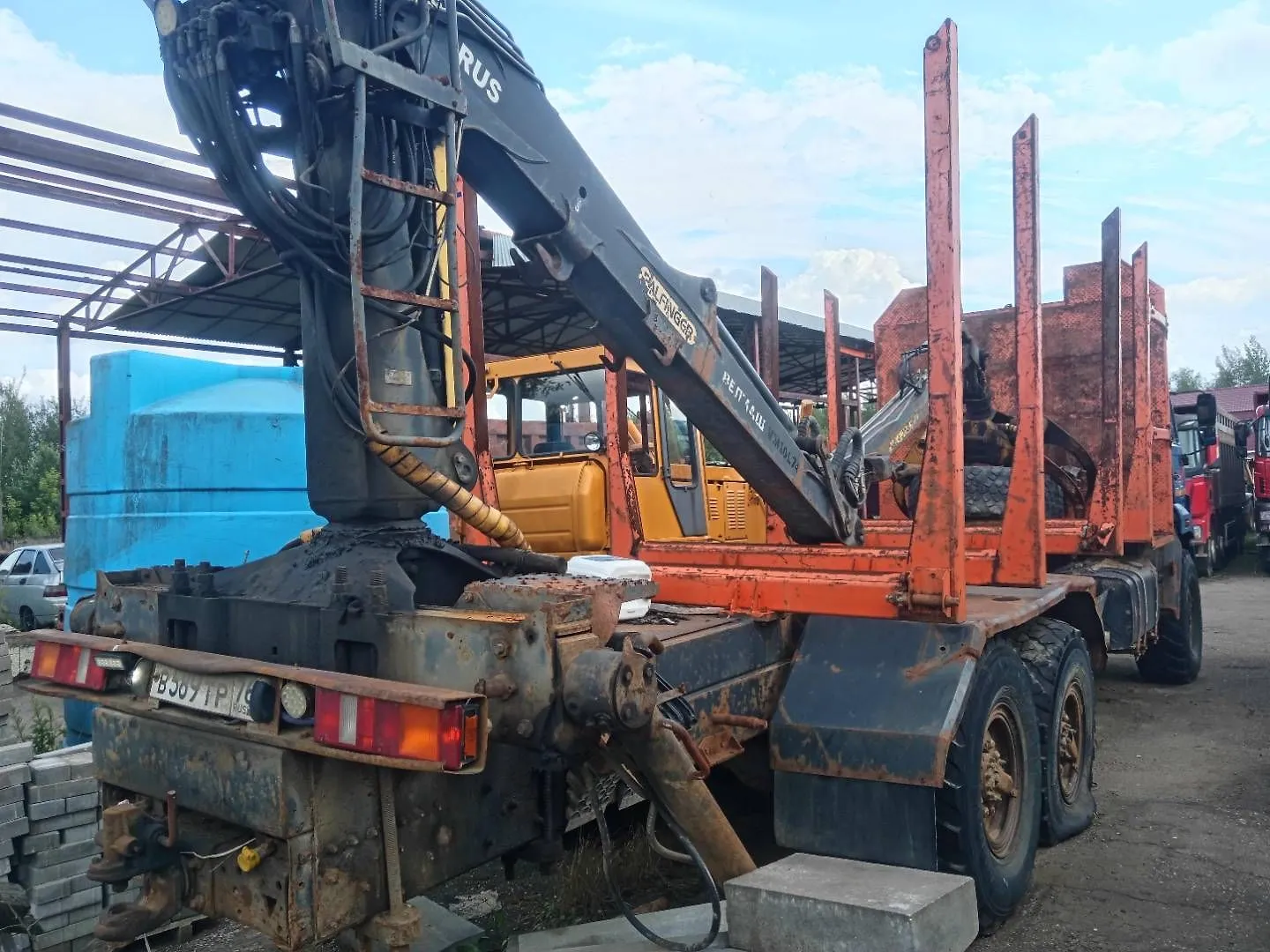 Феникс КамАЗ 43118 6x6 Сортиментовоз с КМУ, фото 4
