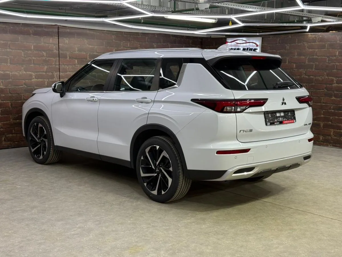 Mitsubishi Outlander, фото 4
