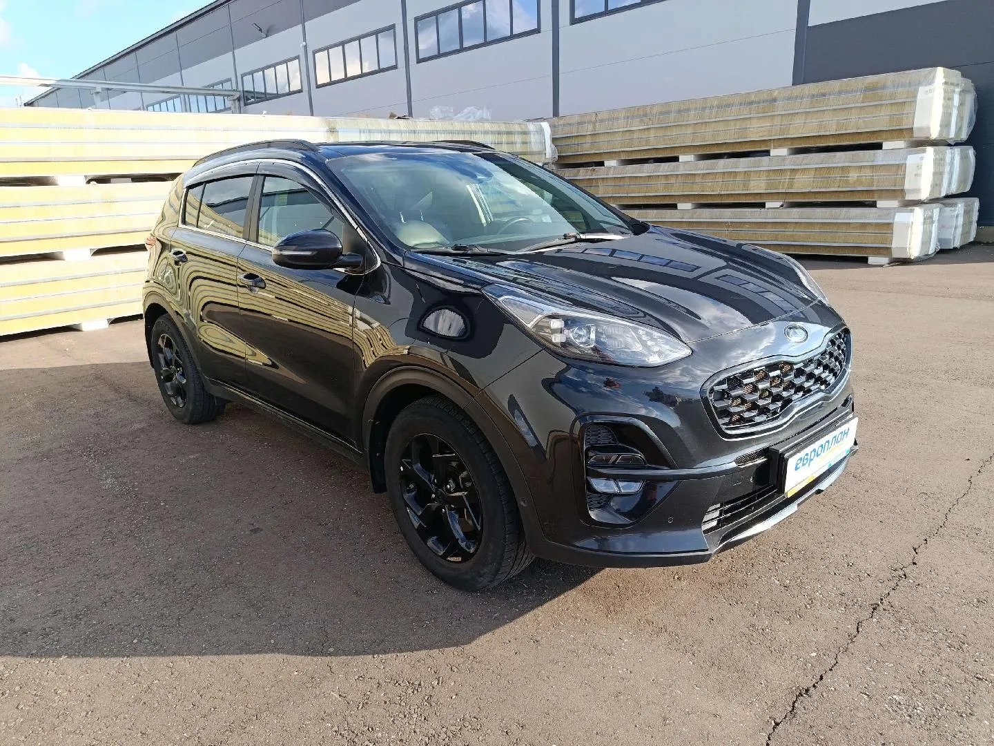 Kia Sportage Премиум Блэк Эдишн 2.4 АТ полный привод, фото 2